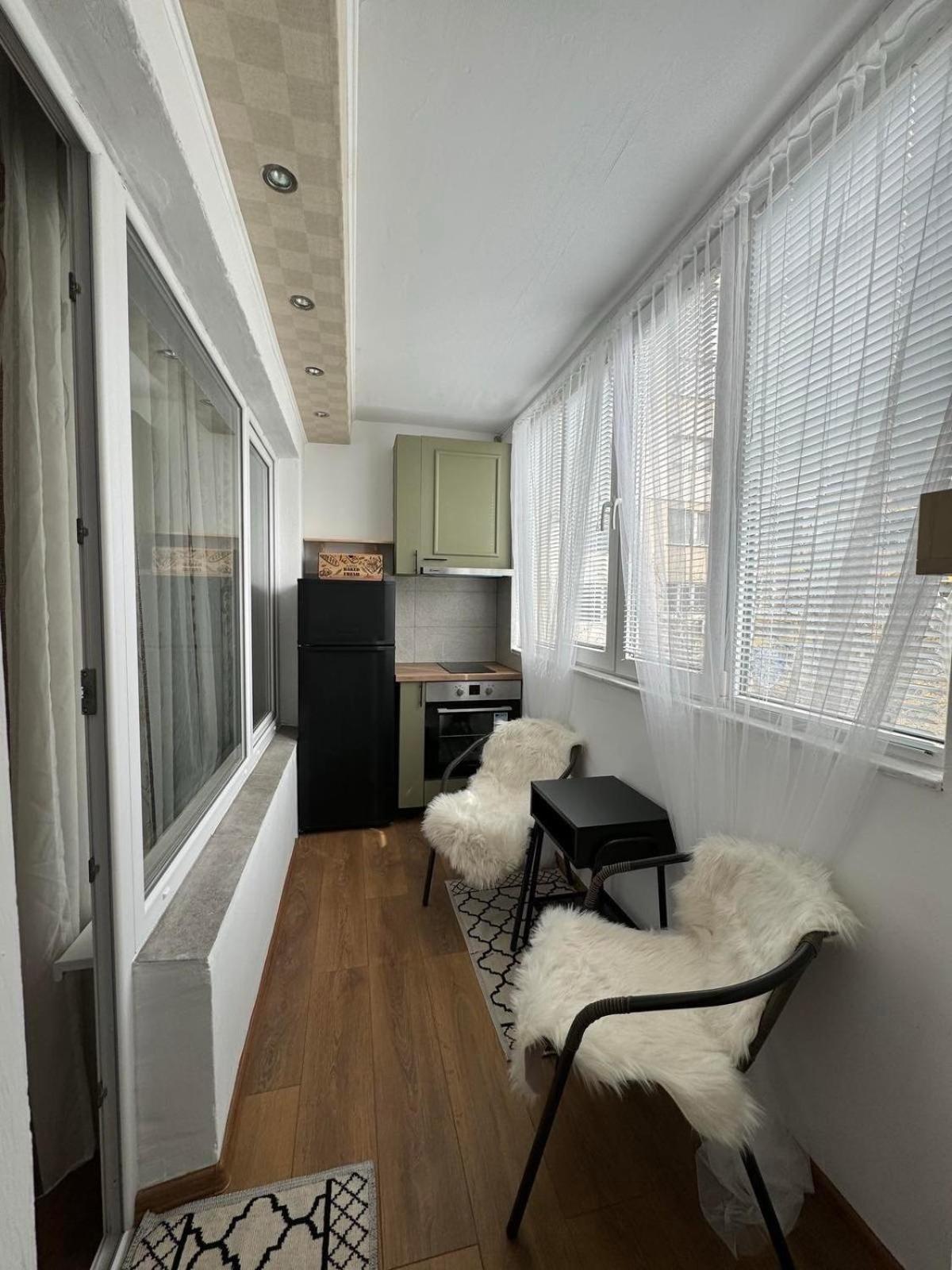 Apartment Cozy Corner In Nadezhda